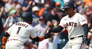 Devers slump buster powers Giants past Phils 5-0
